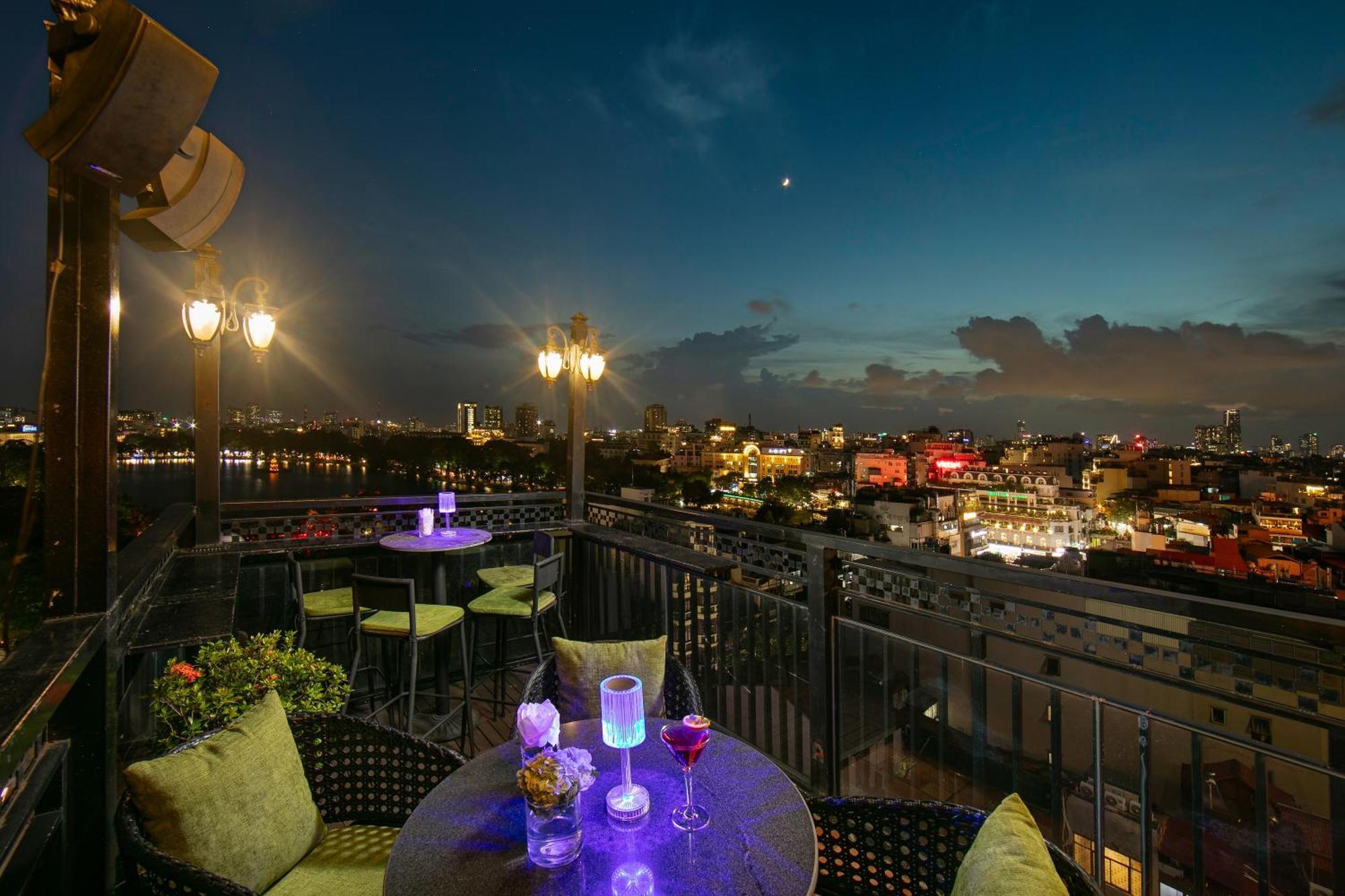 Trangtrang Premium Hotel & Sky Bar Hanoi Exterior photo