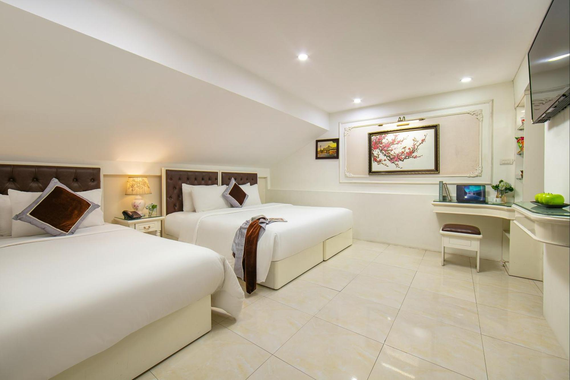 Trangtrang Premium Hotel & Sky Bar Hanoi Exterior photo